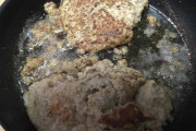 【助けて】ハンバーグつくってるけど失敗してるこの状況でハンバーグに戻る方法ある？