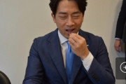 小泉進次郎、昆虫を食す「オレ、今、食べてるって感じ」