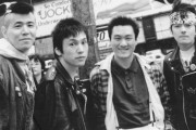 韓国人「日本の伝説的パンク・ロックバンドの映像を見てみよう」