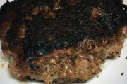 【画像】母ちゃんのハンバーグ、マジでこんなだったｗｗｗ