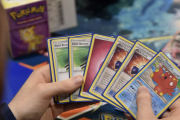 【悲報】ポケモンカード、偽造カードが５００万枚以上流通してると判明して終わる