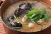 シジミの味噌汁、シジミの身を食べるのはマナー違反だった