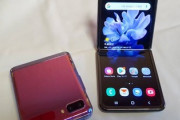 【朗報】サムスンの折り畳みスマホ、日本では鳴かず飛ばず