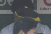 阪神・大竹がベンチで大号泣　近本の先制適時打で感極まる　ネット感動「大竹泣いてるやん」トレンド入り