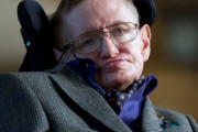 【スティーブン・ホーキング博士】「IQを自慢する人間は負け犬だ」