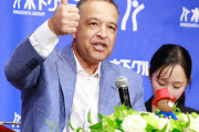【朗報】ドジャース・ロバーツ監督が来日