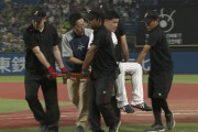 ヤクルト塩見にアクシデント発生　腰を抑えて立ち上がれず、担架で退場…
