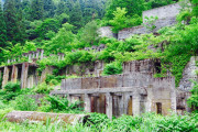｢天空の城ラピュタ｣の廃墟に似ていると人気の鉱山跡 三日月知事が視察 長浜市 滋賀