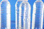 ペットボトルの水に「凄まじい量のプラスチック」が含まれていることが判明