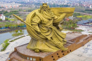 中国のあの巨大関羽像、大きすぎるため解体撤去されることに…