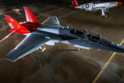ボーイングの次世代練習機T-7A「レッドホーク」、米空軍に初納入…351機が引き渡される見通し！