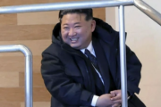 【画像】金正恩さん、女湯に侵入して楽しそうｗｗｗｗｗｗｗｗ