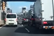 【動画】 女性ドライバー、首都高で急ブレーキを踏み追突され逆ギレ・・ 衝撃ドラレコ動画が物議