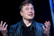 イーロン・マスクがアップした「現代の右翼と左翼の相関図」がわかりやすいと話題に
