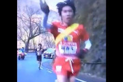 箱根駅伝の中継バイク、選手に接近しすぎて「どけ！」とキレられる→実際の映像がマジで酷すぎた・・・