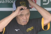 【悲報】試合前の阪神岡田監督「こっちも考えるよ。また(死球)きやがったら…」→開始２イニングで２回食らう
