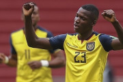 マンU、エクアドル代表19歳MFカイセドの獲得交渉を開始！カタールW杯南米予選で大活躍