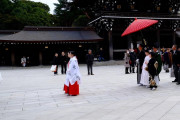 明治神宮で結婚式の行列に感動した外国人(海外の反応)