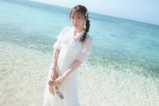 【SKE48】白ワンピにサンダルに海！ そして三つ編み！ 最高！