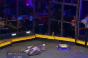 【動画】アメリカのロボットコンテスト、激アツ過ぎて草