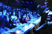 堺雅人さんと羽生結弦選手が並んだ奇跡！2015年紅白歌合戦、審査員席での感動の共演は今も胸を熱くする