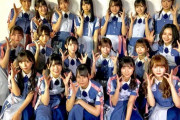 【画像】日向坂46に1人遠近感がおかしい奴がいる件ｗｗｗｗｗｗ