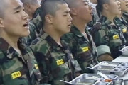 韓国人「20年前の海兵隊訓練所の食事レベル」