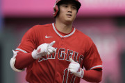 大谷翔平がベンチで爆笑する様子に全米騒然！←「仲間に入れて」（海外の反応）