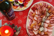 世界の国々の「クリスマスに作った朝食」が海外で話題に←クリスマスって朝食から豪勢にするものなのか…