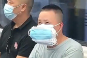 【動画】中国、地下鉄ですごい重ねマスクの乗客を発見！これはヤバすぎるぅ～！w