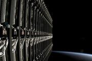 スペースX、宇宙の交通整理システム「Stargaze」を発表…1万機のStarlinkが低軌道の守護神となる日！