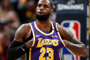 【NBA】レブロンは自身のユニフォームに「社会的正義を訴えるメッセージ」を記載しないことを表明