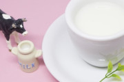 教授「朝は牛乳飲みなさい」血糖値の上昇を抑えられるらしいぞ！