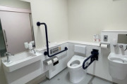 【大問題】車いすユーザー「車いすあるある！多目的トイレ入っても使い物にならないのが結構ある」