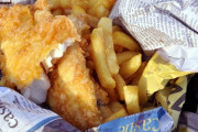 【画像】イギリスの創業100年の老舗フィッシュ&チップス、確実にまずい