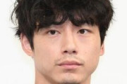 【画像】イケメン俳優の坂口健太郎(34)、髪型が変わり罵倒され始める…