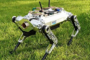 韓国で開発された4足歩行犬型ロボット「HOUND」…100m走20秒以下のギネス記録を樹立！