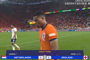 【速報】イングランドさん、ケインの怪しいPKで追いつきオランダと同点で前半終了ｗｗｗｗｗｗｗｗ