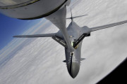 米空軍の爆撃機｢B-1B ランサー｣が大空にカムバック、極超音速ミサイルの発射母機へ