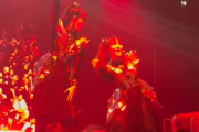 BABYMETALの謎ダンス