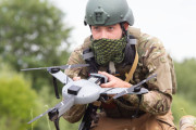 ウクライナ軍、ラトビア製ドローンがロシア軍妨害下でも作動することを確認