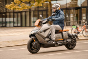 BMW Motorrad、新型EVスクーター「CE 04」発表