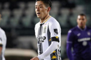 ベルギーで輝く森岡亮太、“ボランチ転向”で新境地　「一番理想的」な選手とは？