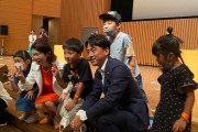 エイタ君「どうしたら貧困をなくせますか？」小泉進次郎議員「え…、エイタ君は何歳？」 |  これを即答できないようなやつを首相にしようとか本気で言ってるやつがいるのが日本