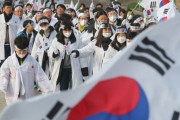 韓国人「日本人には糞の太さも負けては成らない！」世界で唯一日本を見下す国が『アノ国』だった‥　韓国の反応