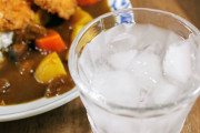 【徹底議論】カレーに一番合う飲み物