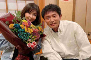 小川菜摘　浜田雅功と「結婚32年目」ラブラブ2ショット披露、息子たちから花束のお祝いに感謝
