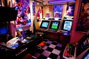 【画像】自宅をゲーセンにしてしまった奴らの部屋ｗｗｗｗｗｗｗ