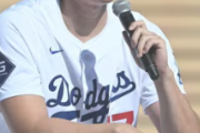 【MLB】大谷翔平「盗塁もできてホームランも出て三振が取れて、全部できれば最高だなと思う」　今季へ抱負、父親の顔も