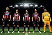 北海道コンサドーレ札幌が「2024 Special Edition Uniform」を発表！赤黒白のストライプを復刻